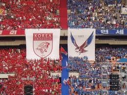 新来乍到的尤班克斯打的挺有激情，接登哥长传助攻暴扣，仰天长啸